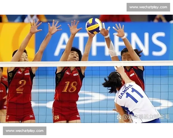 中国女排鏖战意大利女排 展现团队精神与顽强拼搏